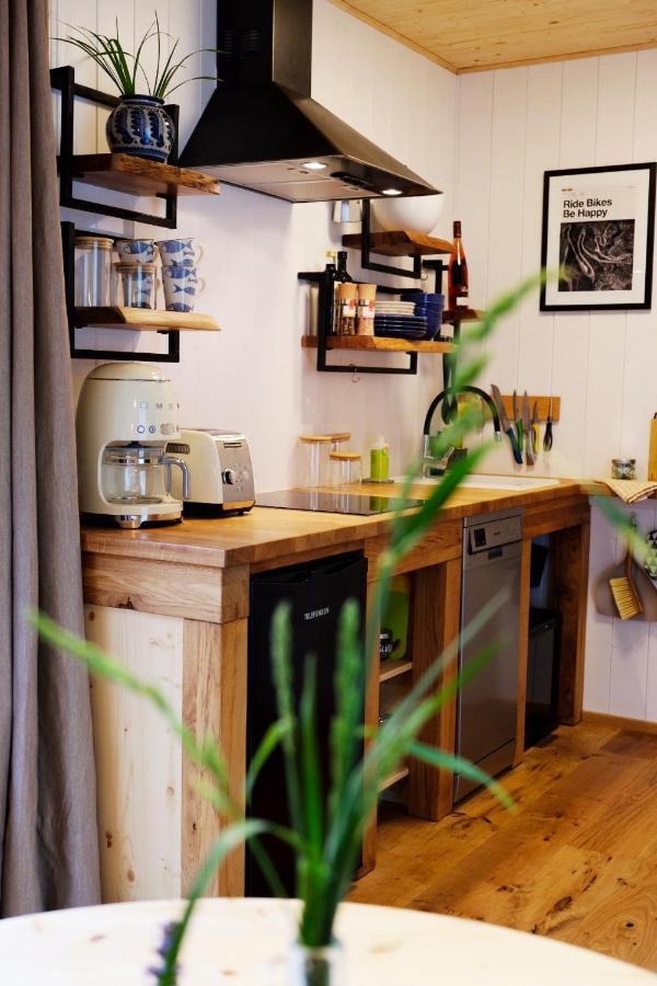 Hjem - Tiny Homes Direkt Am Wald Zwischen Allgaeu & Bodensee Bergatreute Esterno foto