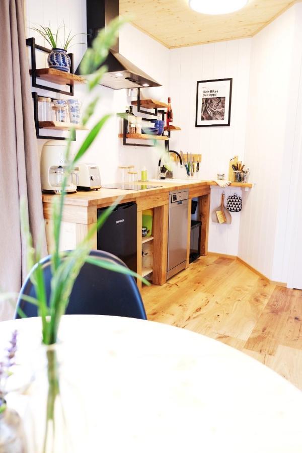 Hjem - Tiny Homes Direkt Am Wald Zwischen Allgaeu & Bodensee Bergatreute Esterno foto